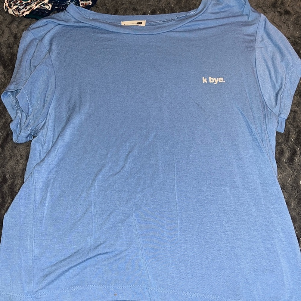 Graphic crop tee